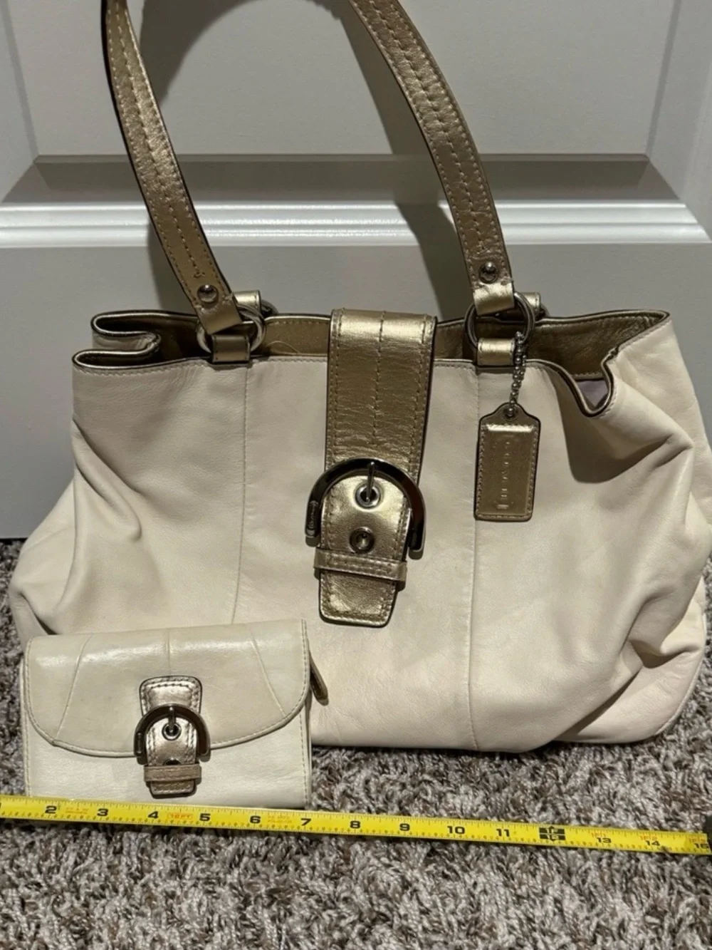 Women’s Cream Tote Handbag with Matching Wallet